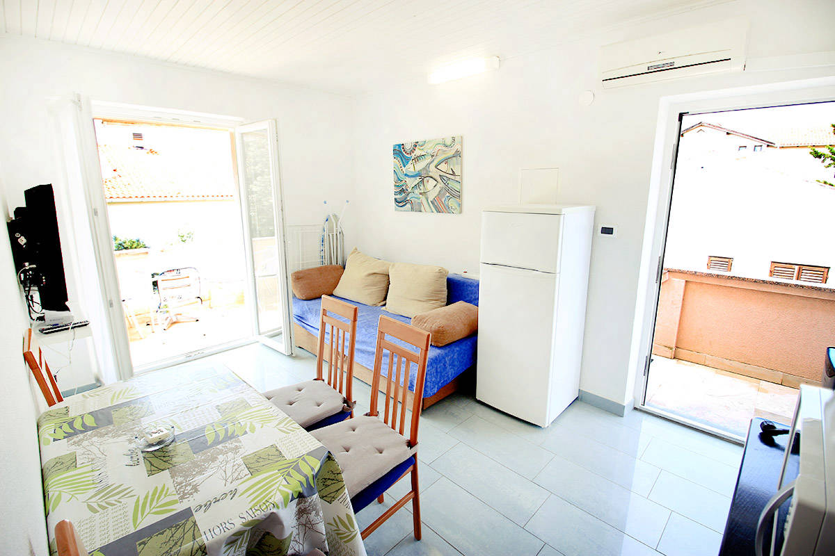 Dida apartments, Mandre, apartment Stipe
