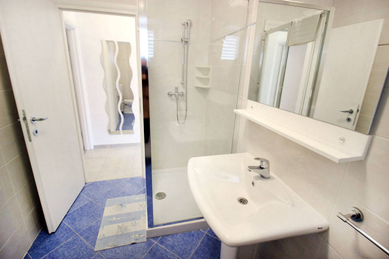 Dida apartments, Mandre, apartment Zvonko